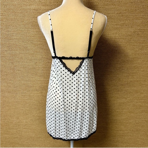 Victoria’s Secret Babydoll Nightie Medium Off-White & Black Polka Dot Lace Trim - Picture 4 of 12